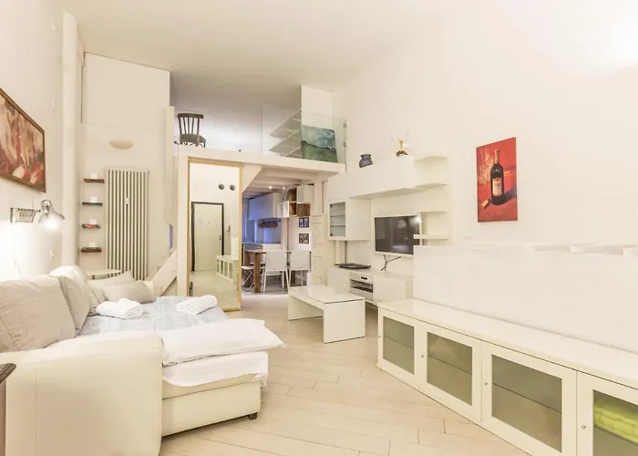 Appartement All'ombra Della Luna, By Short Holidays