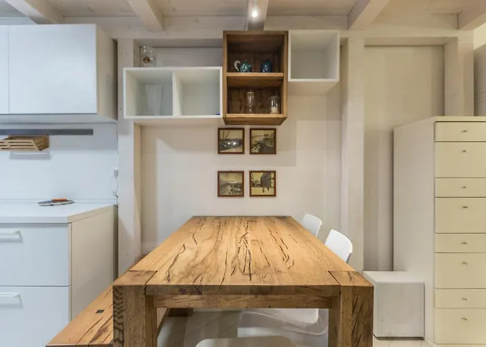 All'ombra Della Luna, By Short Holidays Appartement *