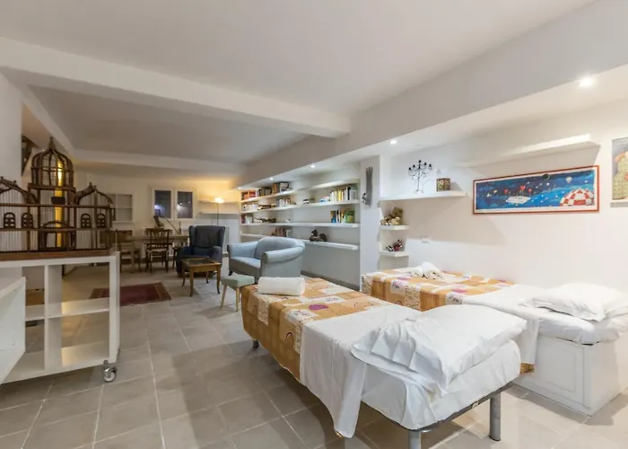 Appartement All'ombra Della Luna, By Short Holidays