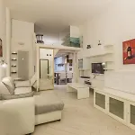 Апартаменты All'ombra Della Luna, By Short Holidays *