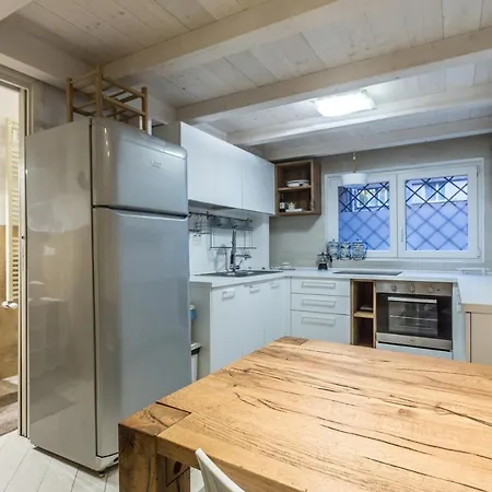 شقة All'ombra Della Luna, By Short Holidays بولونيا