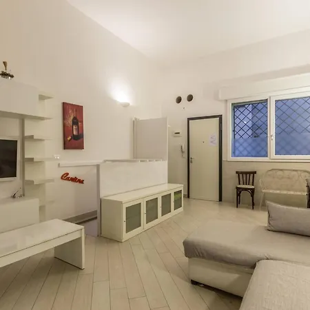All'ombra Della Luna, By Short Holidays Apartament *