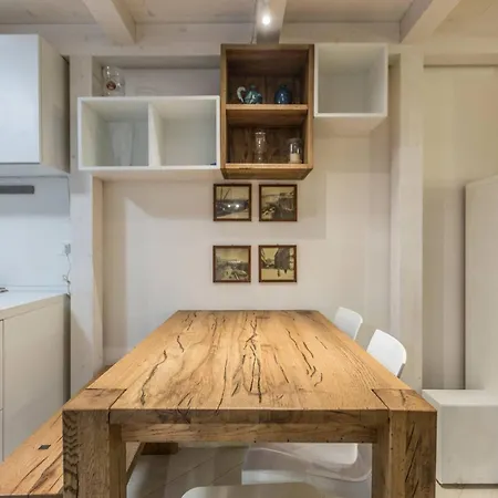 All'ombra Della Luna, By Short Holidays Apartament Bolonia