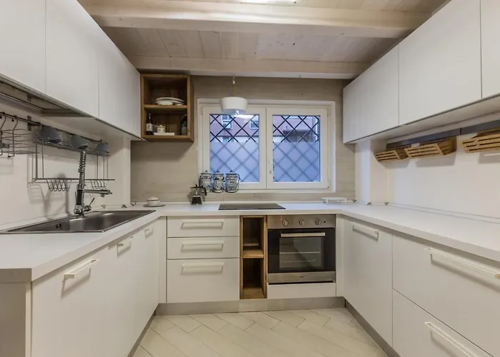 All'ombra Della Luna, By Short Holidays Apartamento Bolonha