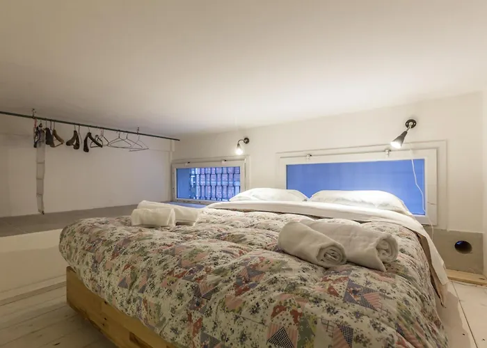 All'ombra Della Luna, By Short Holidays Bolonha